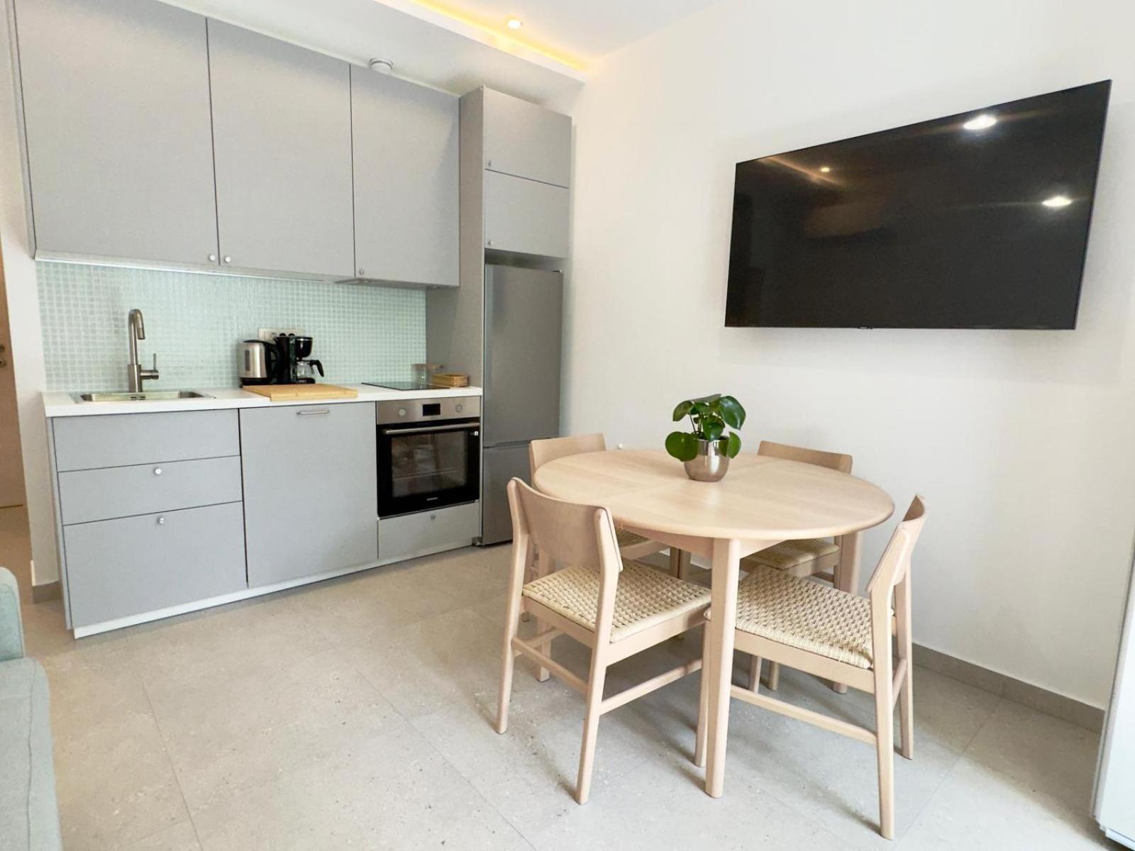 17 Pines Premium * Makarska