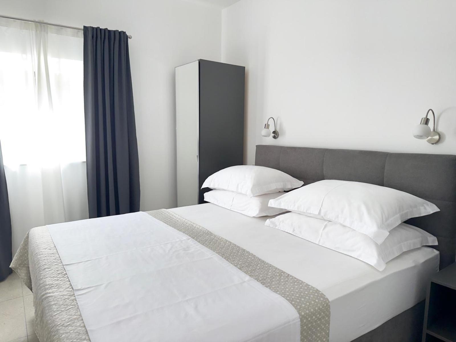 17 Pines Premium Apartment